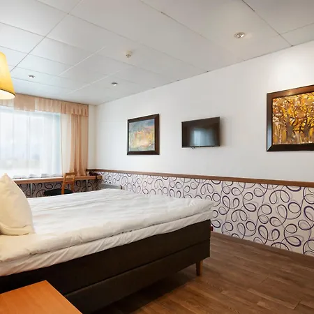 Hotell Hestia Susi 3*