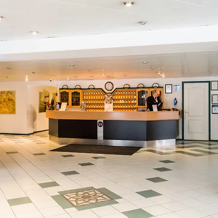 赫斯特苏斯酒店